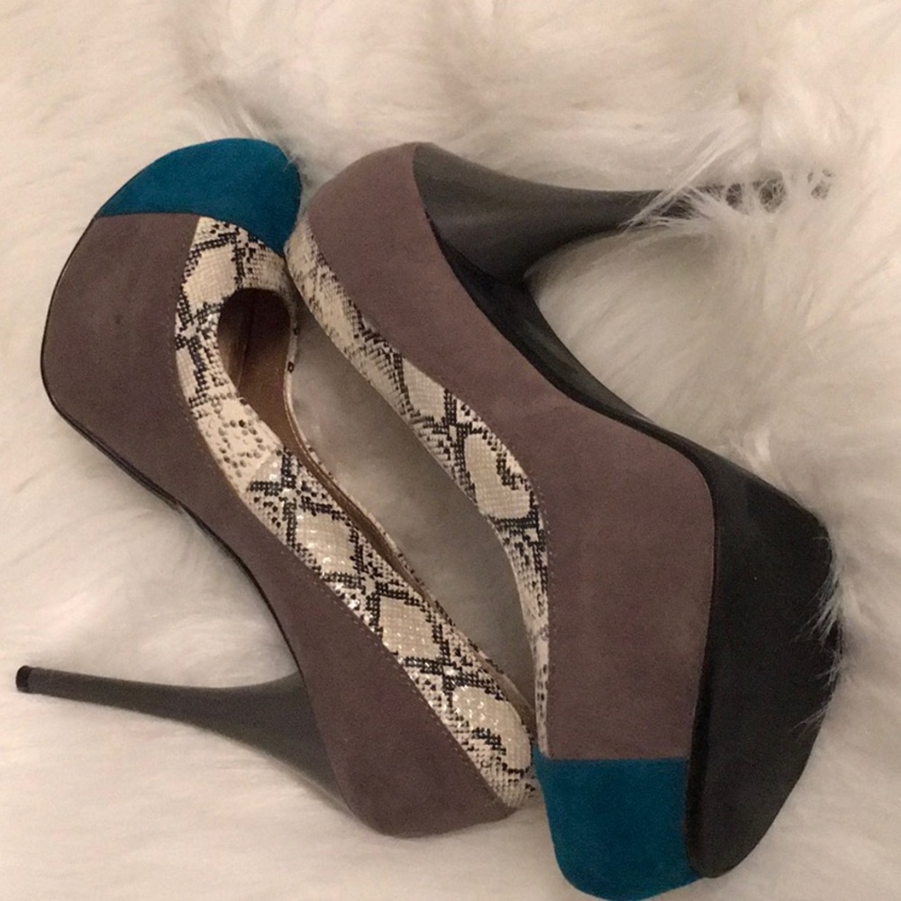 Charlotte Russe suede tip snake print heels